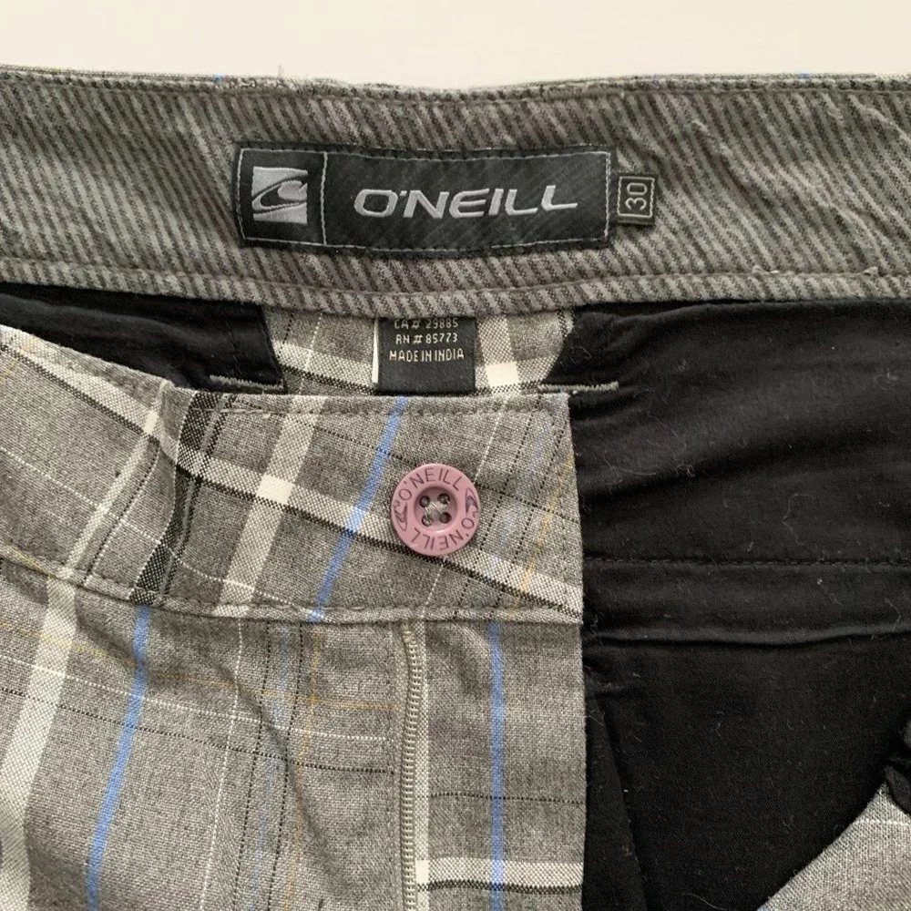 O'Neill Triumph Plaid Long Shorts NWOT Size 30